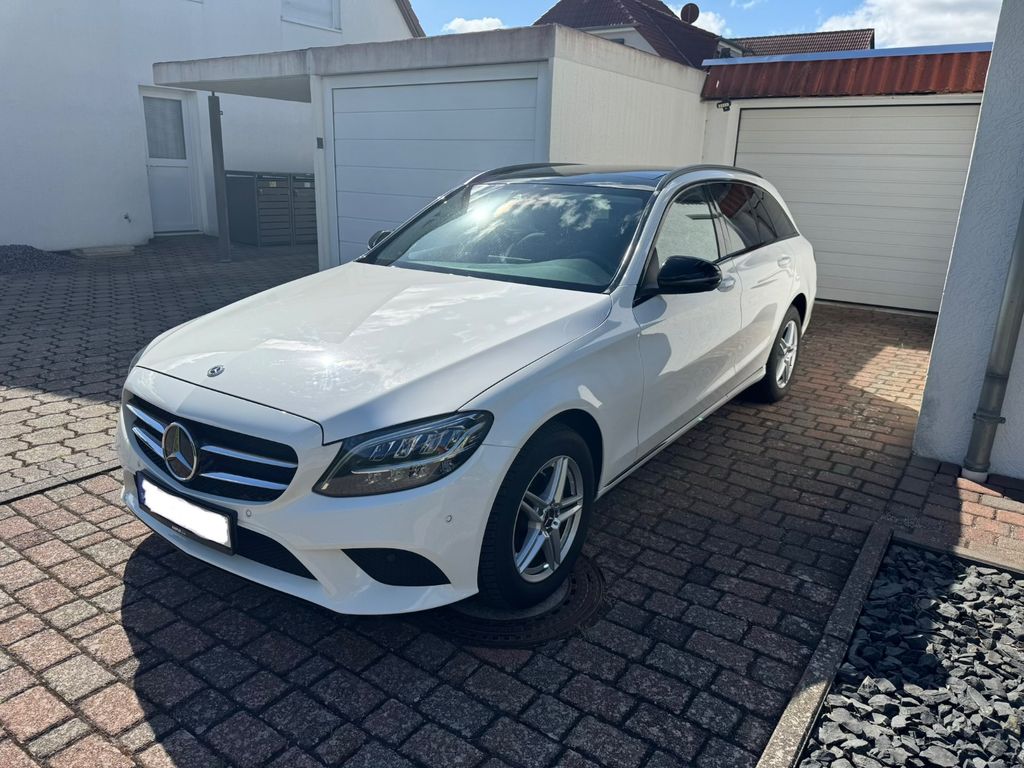 Image of Mercedes-Benz C 200
