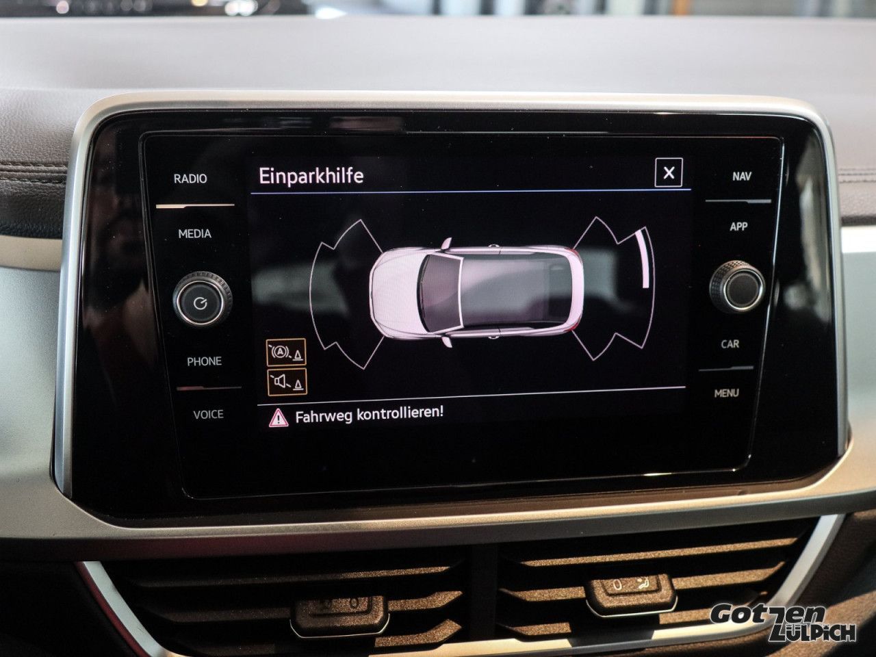 Fahrzeugabbildung Volkswagen T-Roc Cabriolet Style 1,5TSI DSG Navi PDC LED