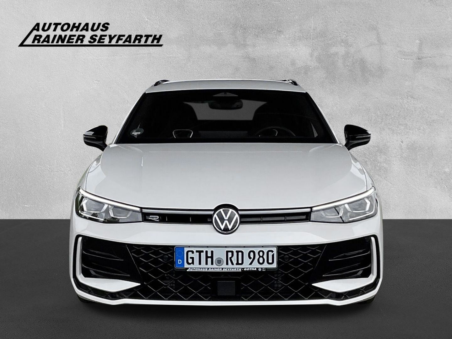 Volkswagen Passat Variant 2.0 TDI R-Line HUD StandHZG AHK-k foto 2