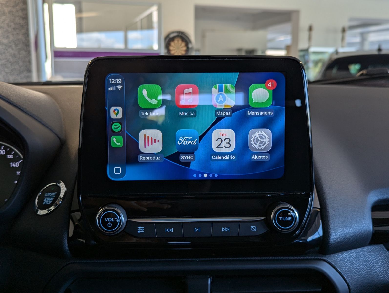 FORD EcoSport Titanium Navi-AppLink Komfort-Paket AHK - Image 25
