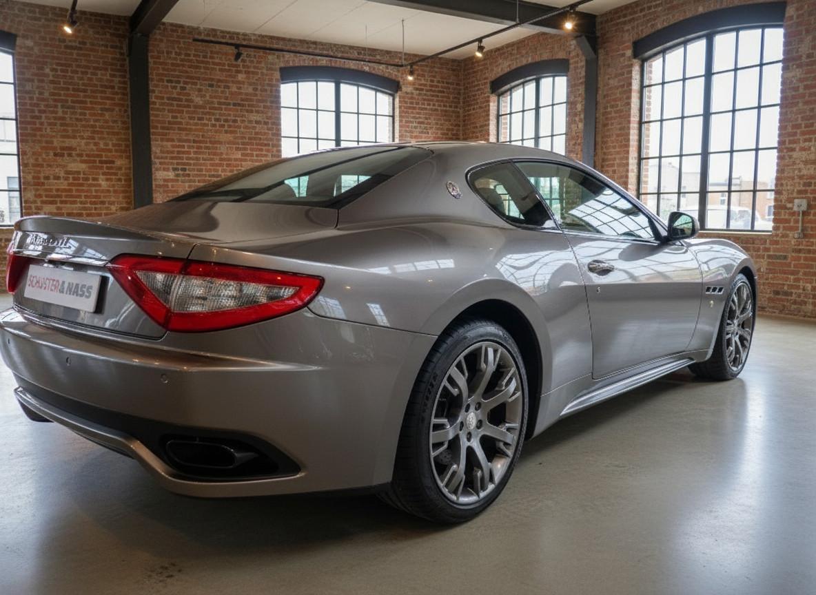 MASERATI GRANTURISMO S 4.7 V8 439ch BVA - ÉCHAPPEMENT À CLAPETS - SUSPENSION SKYHOOK - CUIR/ALCANTARA - SIÈGES CHAUFFANTS