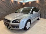 Ford Focus Lim. Sport 1.6/KLIMA/TÜV 09.2026/100.000KM - Ford aus 2005: K