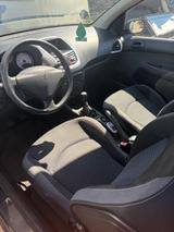 Peugeot 206 + Basis  Ohne TÜV - gebrauchte Peugeot 206 aus dem Jahr 2010