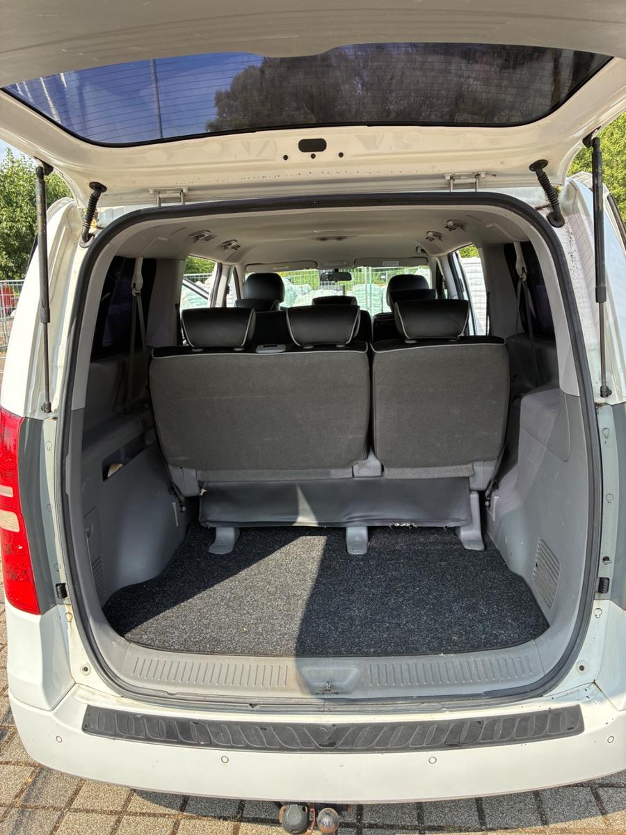 Hyundai H-1 Starex 8 Sitzer Automatik 