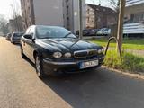 Jaguar X-Type 2 Liter V6 Classic Classic - Jaguar X-Type mit Schiebedach