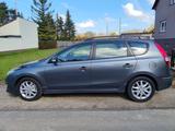 Hyundai i30 CW 1.6 CRDi Kombi * TÜV neu *