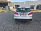 Ford Focus Turnier-1,5 DIESEL/Tüv 01/27/1.HAND/AUTOMA - Ford Focus: 2.5