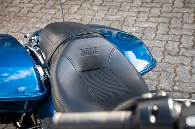 Fahrzeugabbildung Harley-Davidson STREET GLIDE SPECIAL FLHXS Anniversary selten