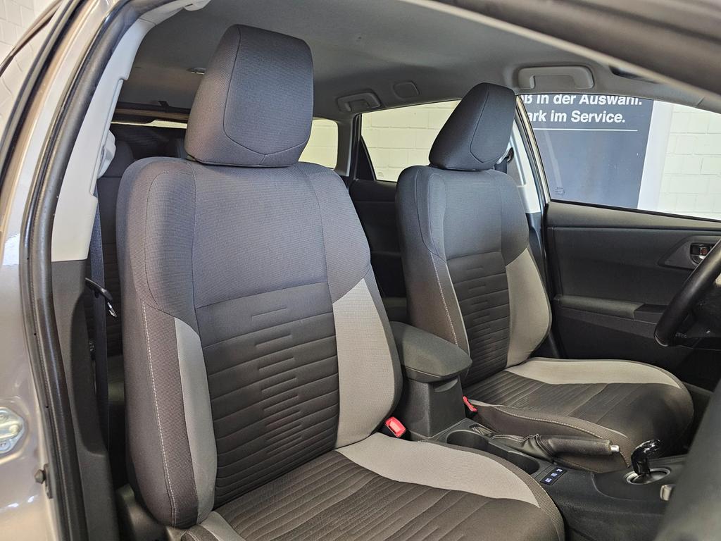 Toyota Auris Touring Sports