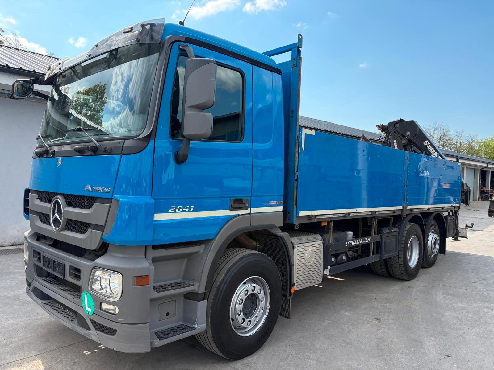 Mercedes-Benz ACTROS 2641 EEV HIAB 211 MIT FUNK