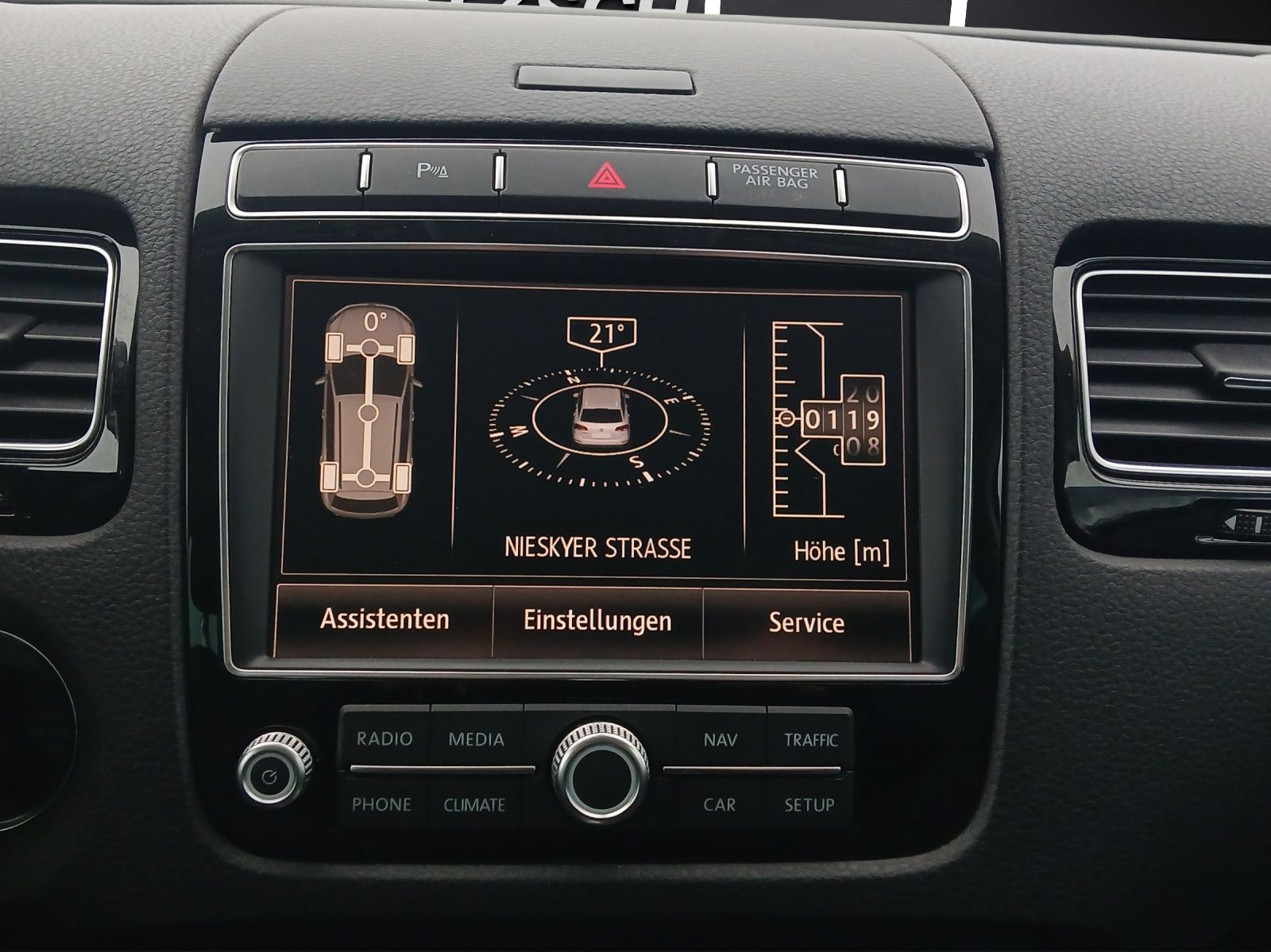 Fahrzeugabbildung Volkswagen Touareg TDI Terrain-Tech R-Line 4M Xenon AHK Nav