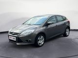 Ford Focus Lim. 1.6 Trend - Ford Focus aus 2011: Trend