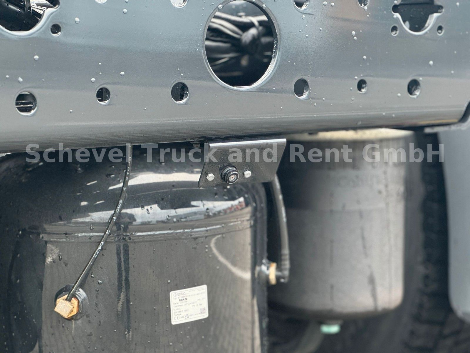 Fahrzeugabbildung MAN TGS 18.480 Sattelzugmaschine mit Retarder 4xx