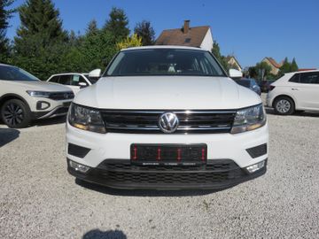 Volkswagen Tiguan - 8