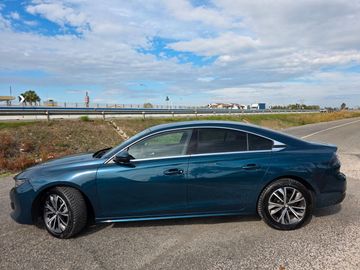 Peugeot 508 - 8