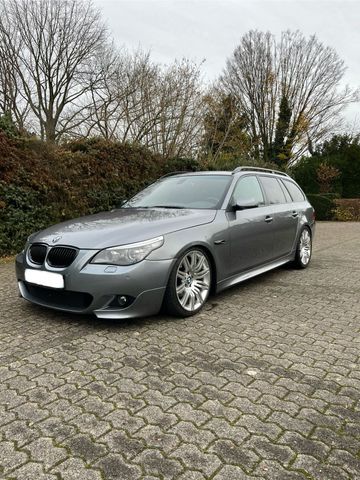 BMW 525d LCI Kombi, M-Paket ab Werk, TÜV NEU