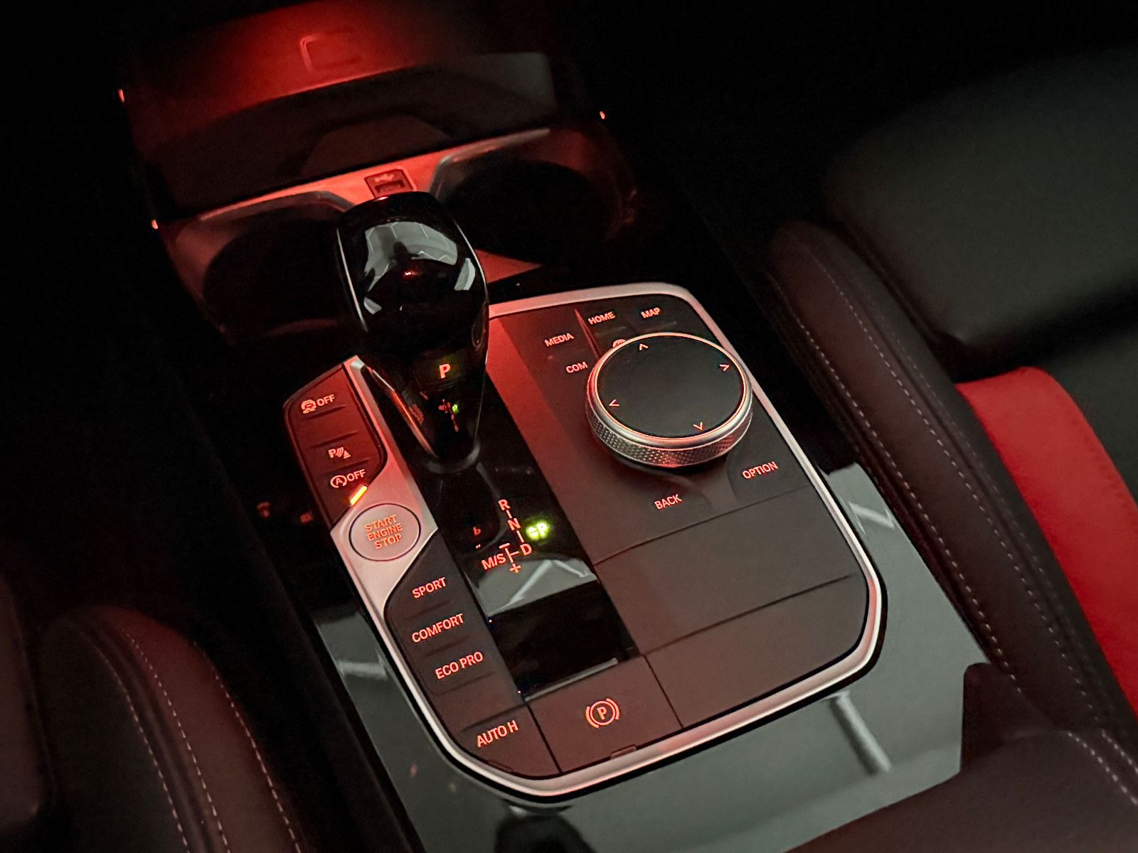 Fahrzeugabbildung BMW M235 i xDrive Edition ColorVision/H&K/HuD/DE FZG