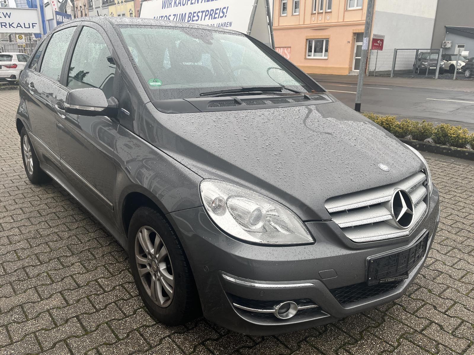 Mercedes-Benz B 180 *LM15"Allwetter*Navi*Klima*PDC*
