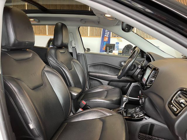 Jeep Compass Limited 4WD Aut. *NAVI*LEDER*AHK*LEDER*