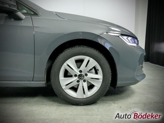 Volkswagen Golf 1.5 eTSI DSG Life Garantie 8.4.30  100.000