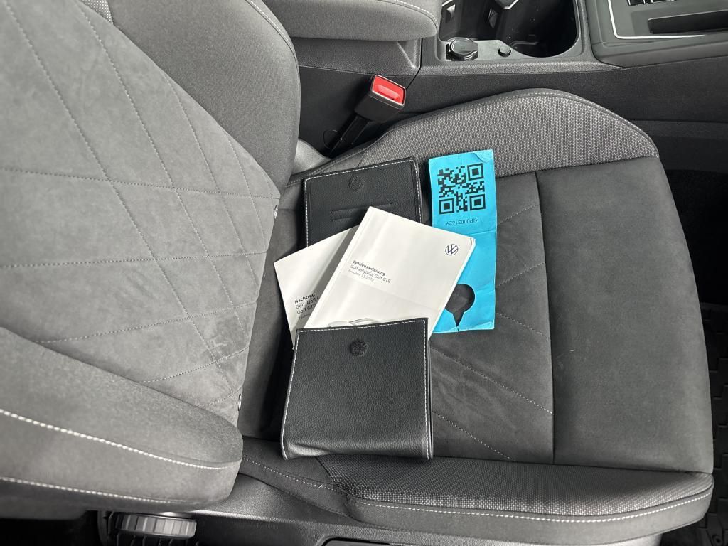 Volkswagen Golf Style 1.4 electric/TSI eHybrid 150kW 6-Gang