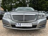 Mercedes-Benz E 300 BlueEFFICIENCY Pano*Navi*Tempo*SitzHz. - Mercedes-Benz E 300 Gebrauchtwagen in Berlin