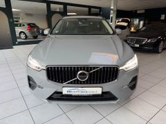 VOLVO XC60 B4 LED CAM NAVI LED AHK GARANTIE ACC!
