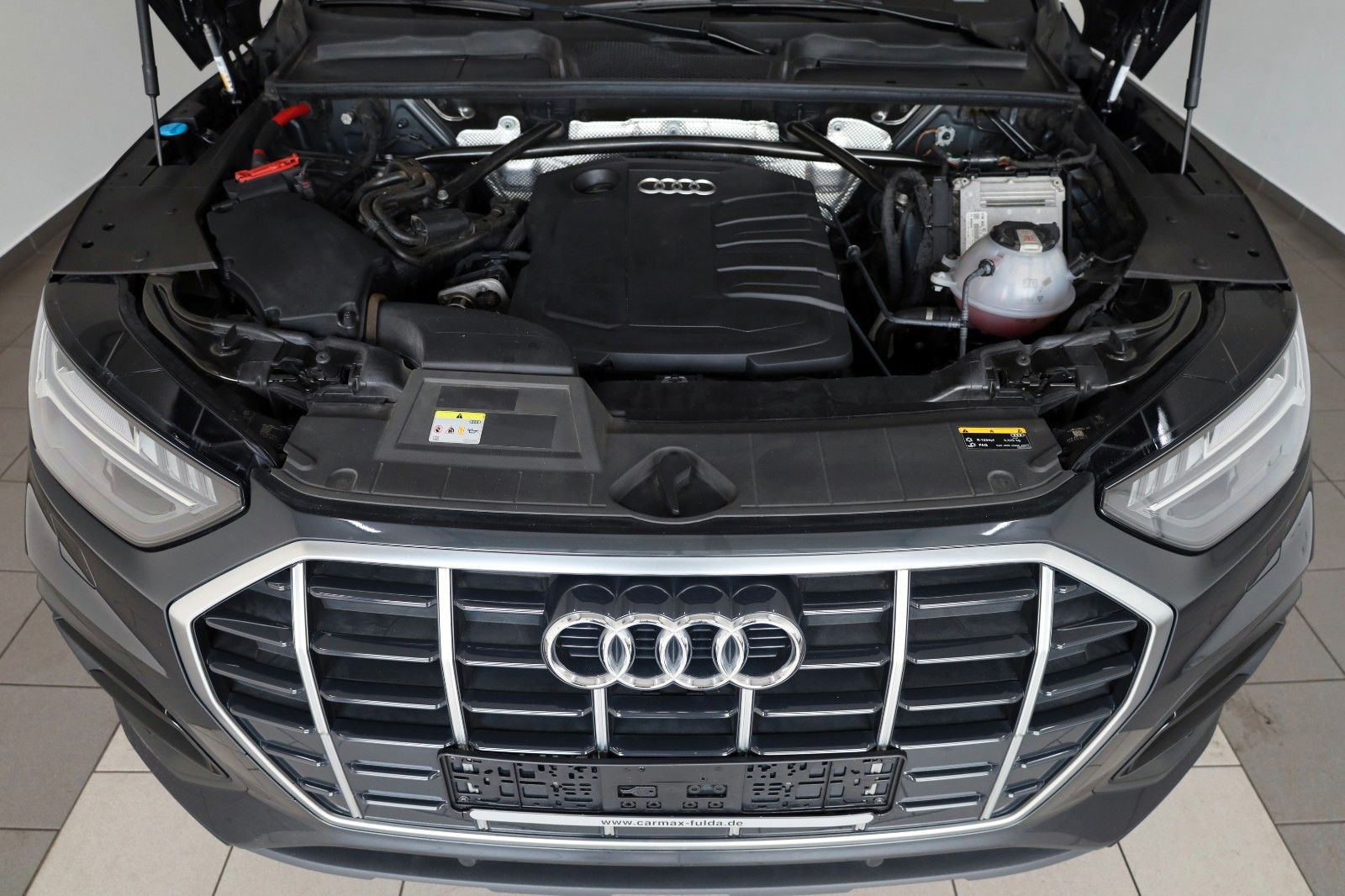 Fahrzeugabbildung Audi Q5 Sportback 35 TDI advanced Leder,Navi,Matrix-L