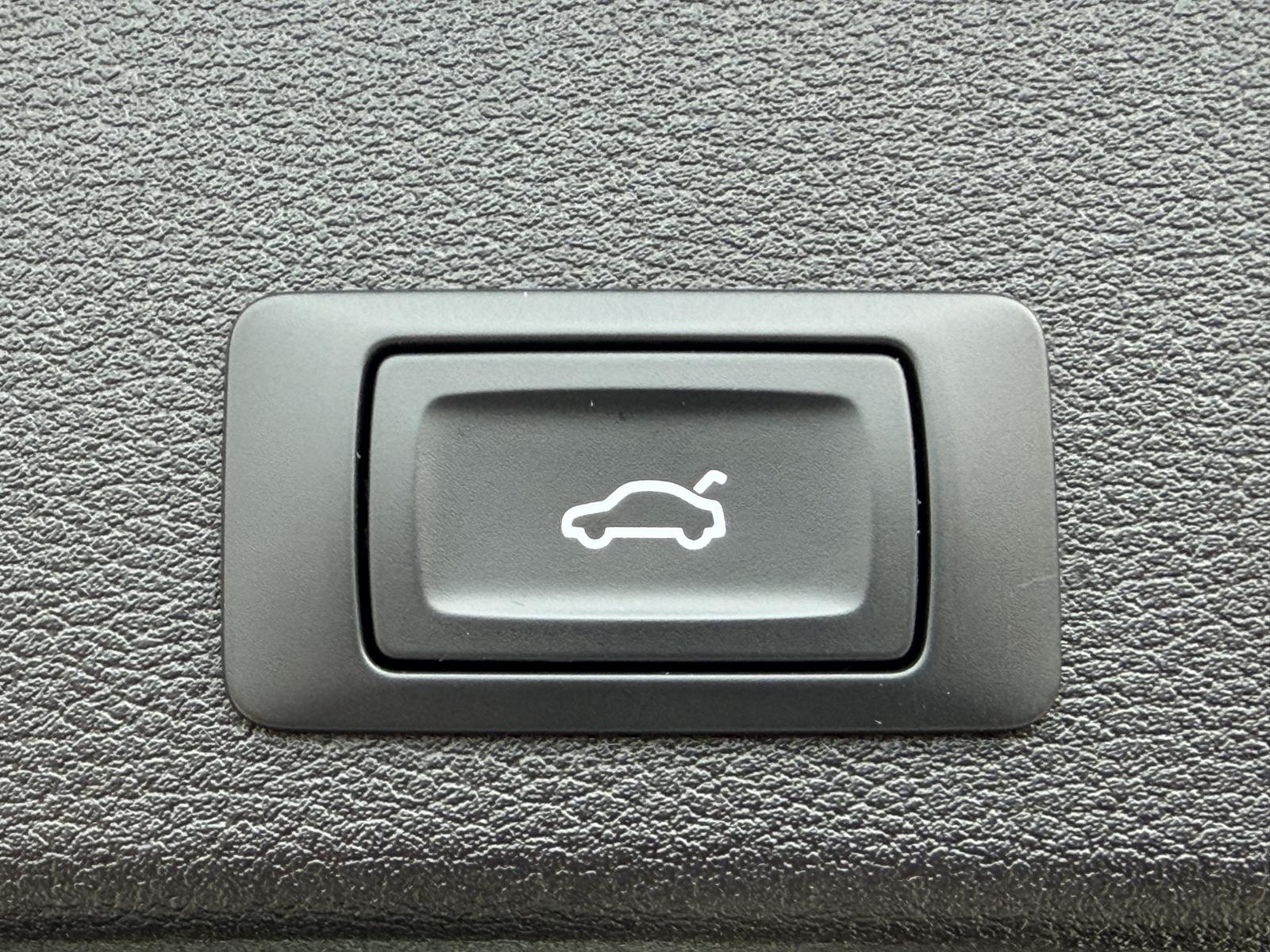 Audi A4 40 TFSI S Line |Leder|ACC|Xenon+|Assistenz|