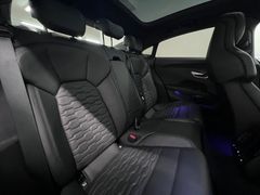 AUDI E-TRON GT QUATTRO / CARBON/ VOLLAUS. /GARANTIE AUDI E-TRON GT QUATTRO / CARBON/ VOLLAUS. /GARANTIE