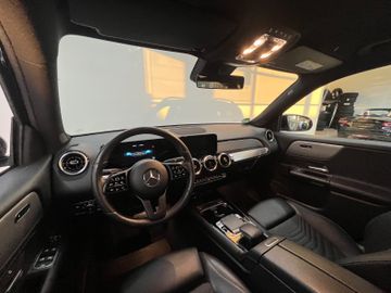 Mercedes GLB 200 - 11