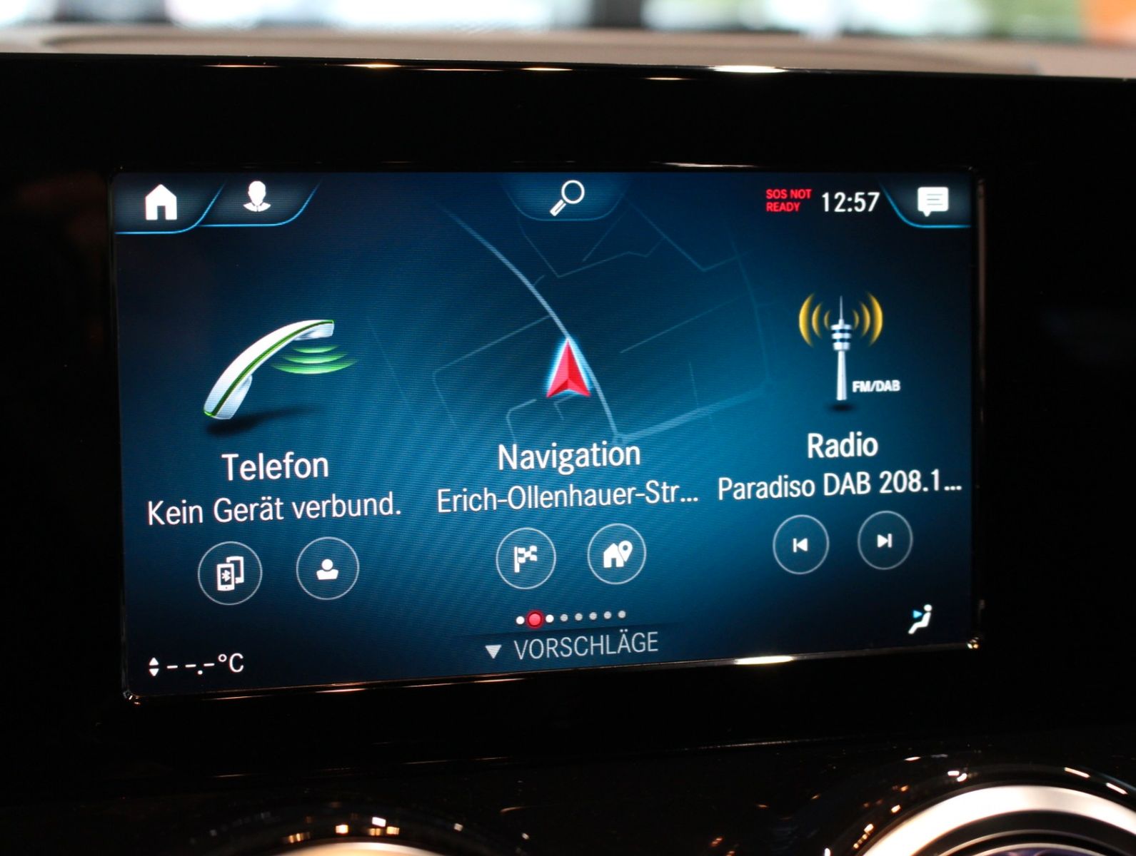 Fahrzeugabbildung Mercedes-Benz GLB 220 d 4Matic AMG Line 1.Hand*MWST*AHK