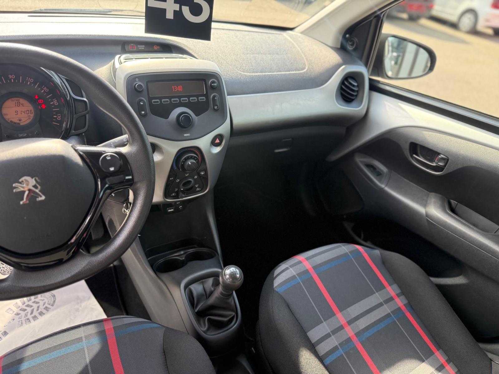 Peugeot 108 Active*KLIMA*FSP*USB*4SEASON*SERVICE+TÜV NEU