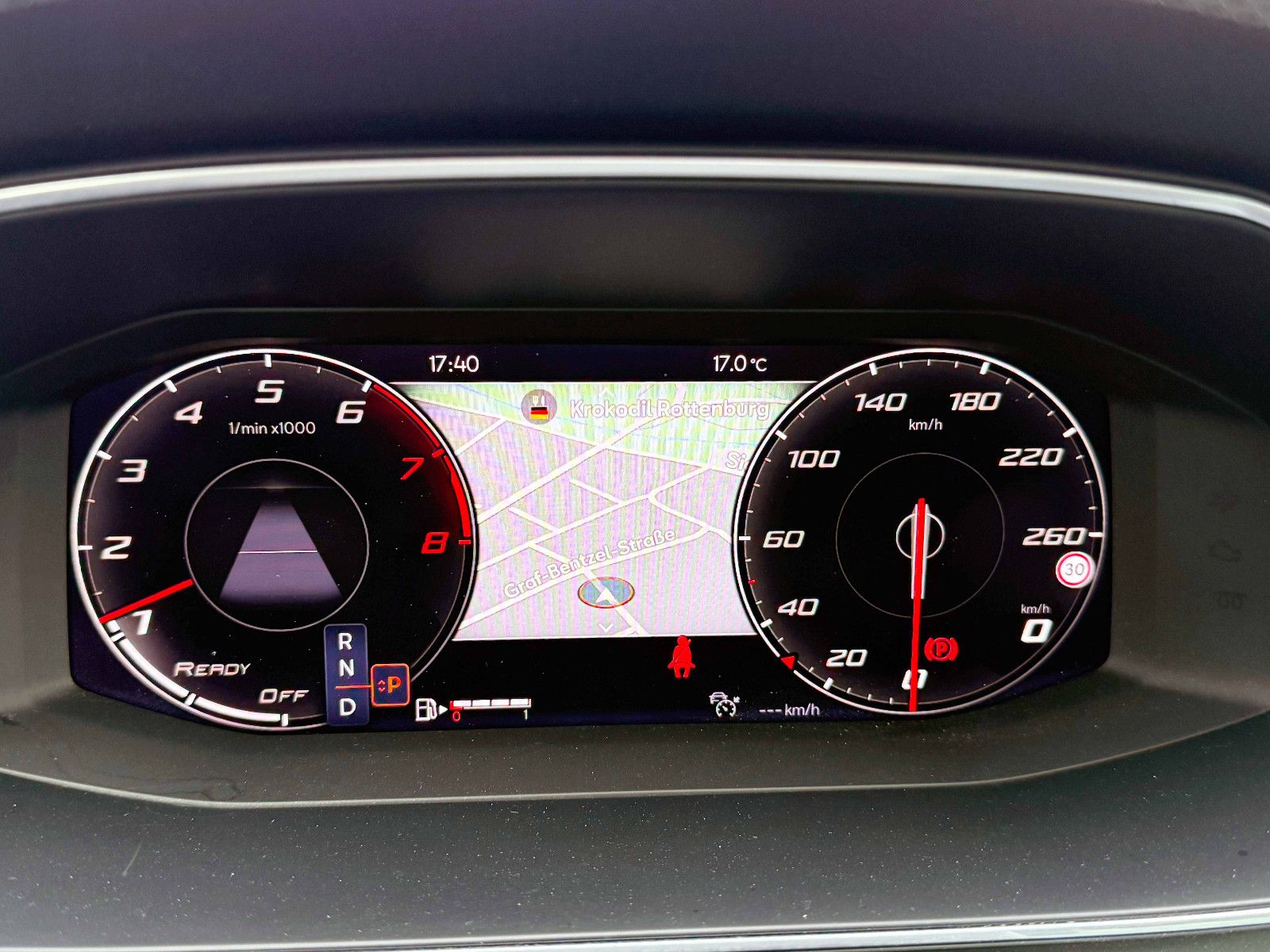 Fahrzeugabbildung SEAT Leon Xcellence 1.5TSI LED ACC KAM PDC AHK SHZ BT