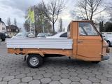 Piaggio VespaCar P2 Pritsche - Piaggio APE mit Benzin-Antrieb