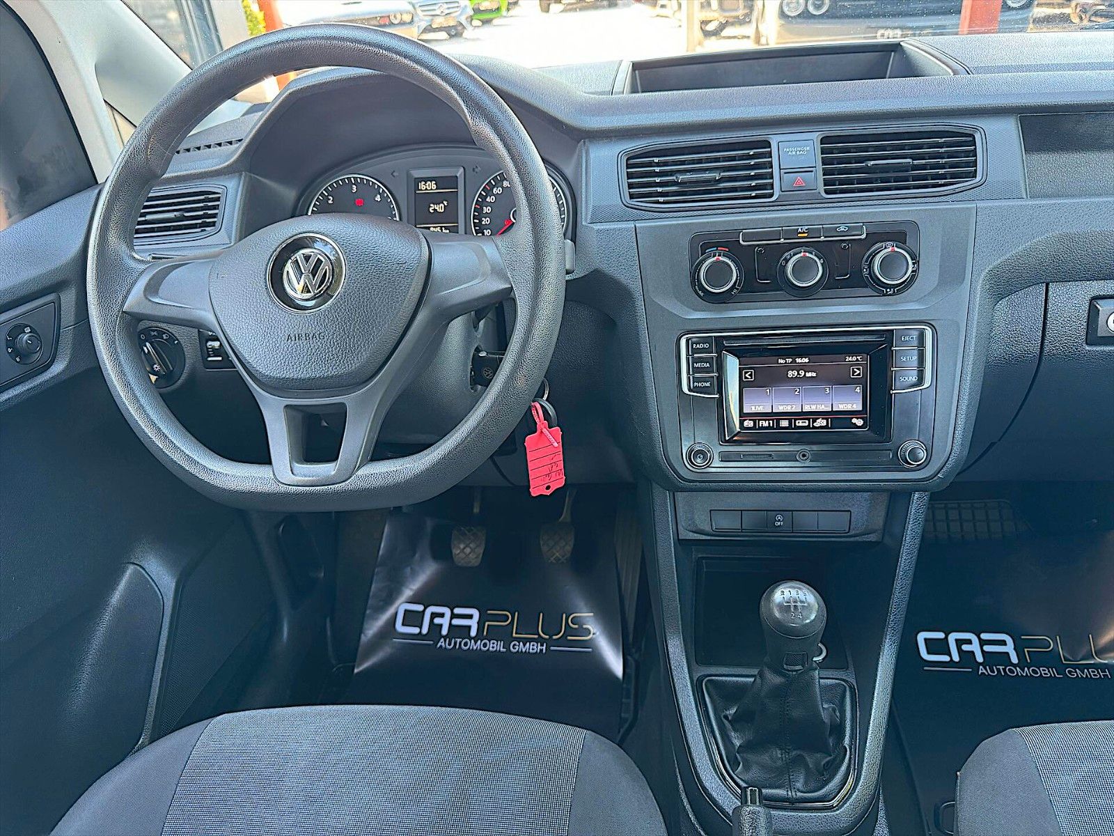 Fahrzeugabbildung Volkswagen Caddy 2.0 TDI Maxi Kasten BMT *Klima*Top Zustand