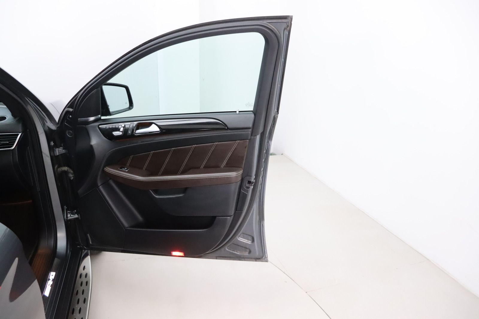 Fahrzeugabbildung Mercedes-Benz GLE 63 s AMG 4Matic Coupe DIS+ 1. Hand