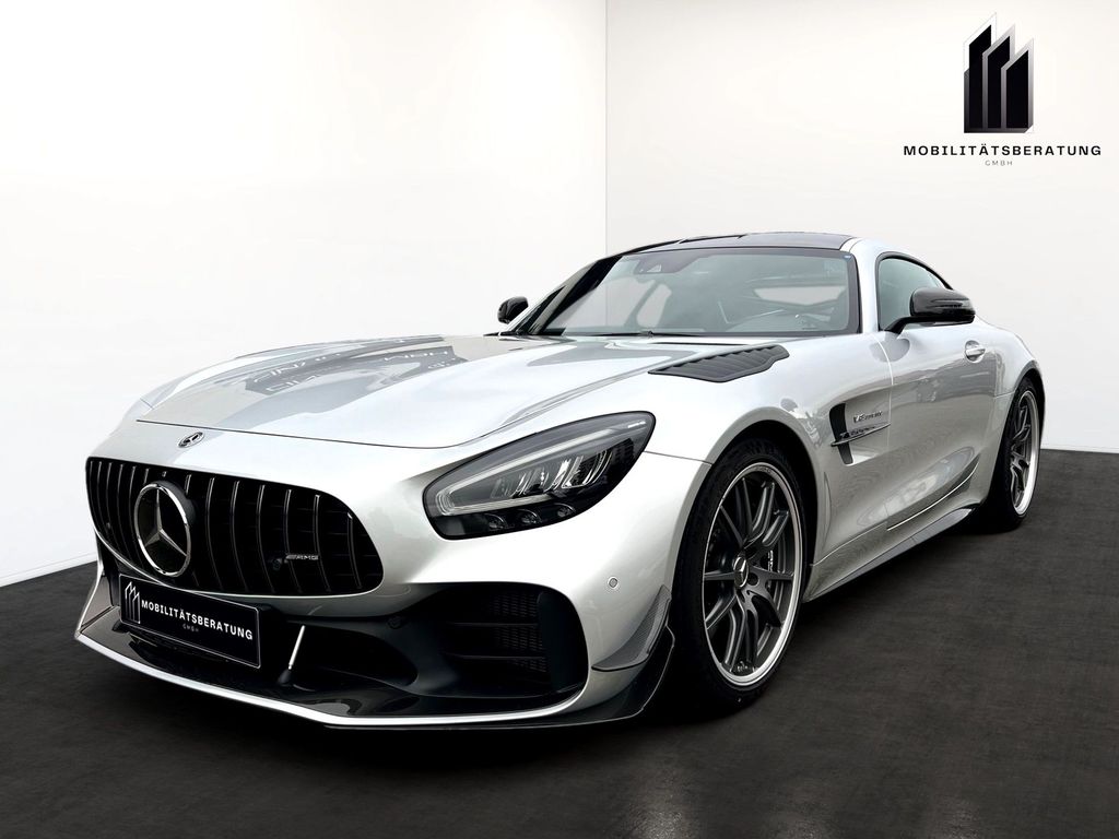 Mercedes-Benz AMG GT R