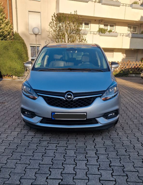 Image of Opel Zafira Tourer