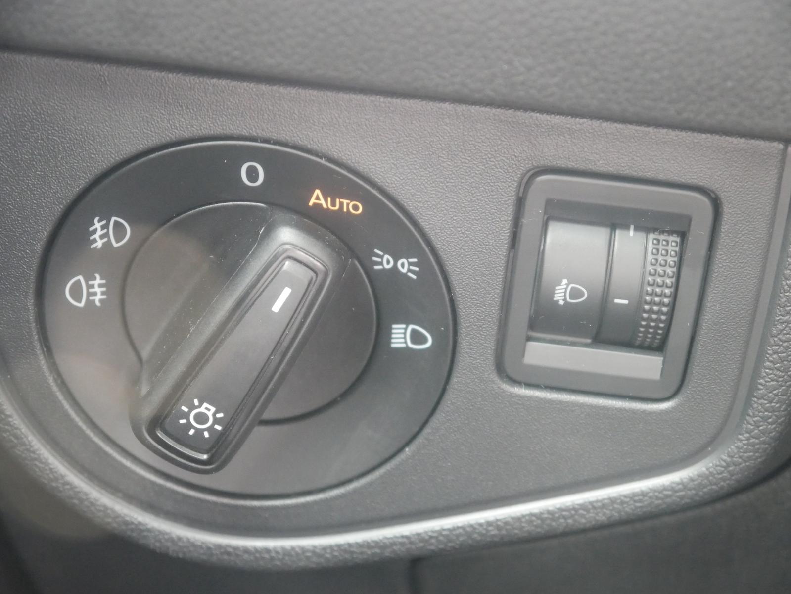 Volkswagen Taigo 1.0 TSI LED Sitzheizung App-Connect Kamera, миниатюра 28