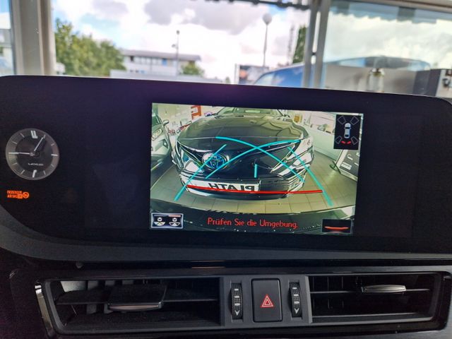 Lexus ES 300  h Busins – Line -Kamera – Bluetooth
