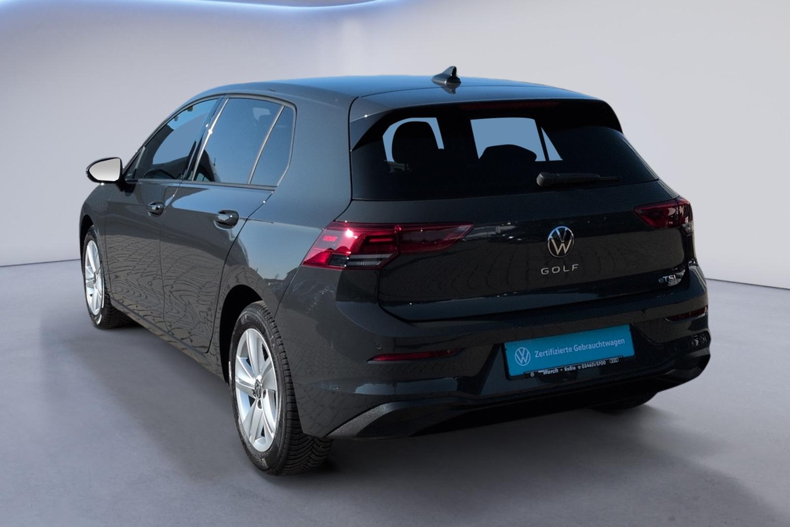 Volkswagen Golf VIII 1.0 eTSI DSG Life LED+ACC+APP+NAVI, миниатюра 3