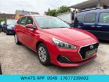 Hyundai i30 cw Pure*GARANTIE*1.HAND*HU NEU*NAVI*KAMERA* - Hyundai i30: Pure