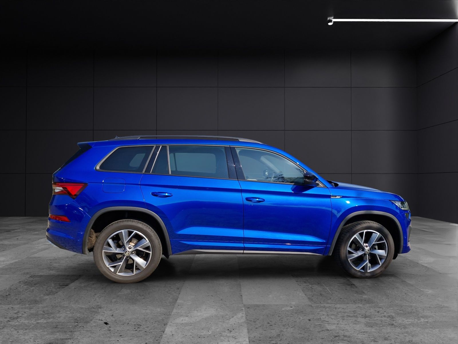 Fahrzeugabbildung SKODA Kodiaq Sportline 1.5 TSI DSG ACC LED KAMERA