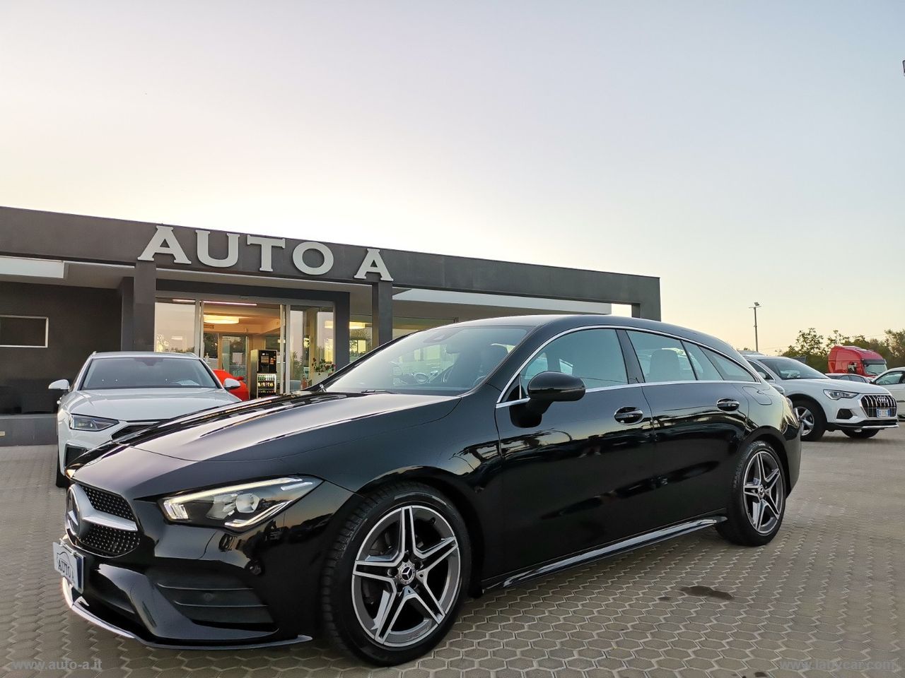 MERCEDES-BENZ MERCEDES-BENZ CLA 180 d Aut. Shooting Brake Prem