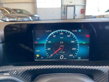 Mercedes-Benz A 180 d  *TACHODIGITAL*MBUX*NAVI*KAM*1.HAND*