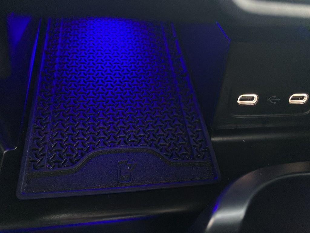 Fahrzeugabbildung Mercedes-Benz C 200 T AMG*NIGHT*PANO*AHK*MEMORY*TOTW*KAM