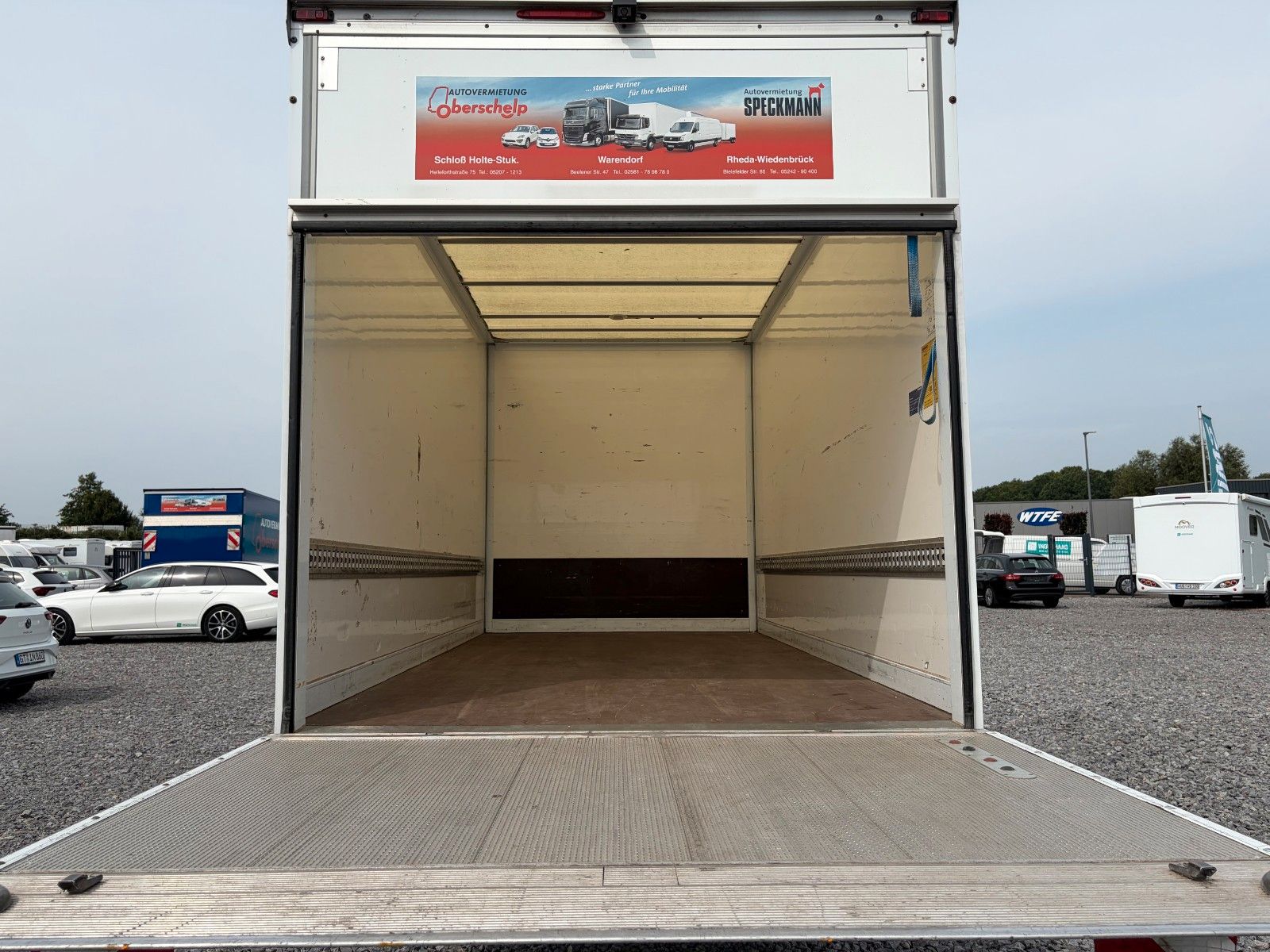 Fahrzeugabbildung Ford Transit Koffer 350 L4 Einzelkabine LBW