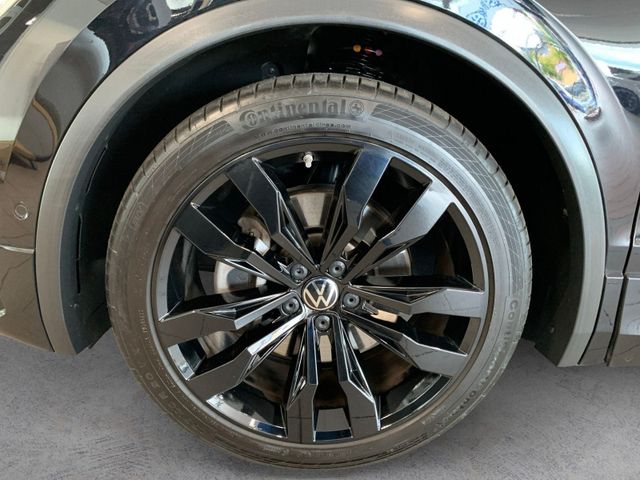 Tiguan 2.0 TDI DSG R-LINE BLACKSTYLE 4M LED+PANO