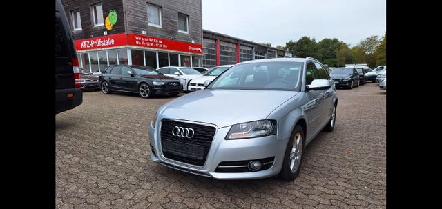 Audi A3 Sportback 1.6 TDI Attraction